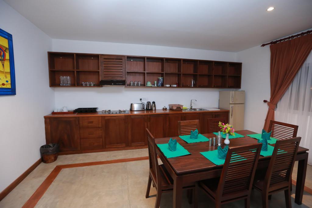 Refresh Hotel Hikkaduwa Εξωτερικό φωτογραφία