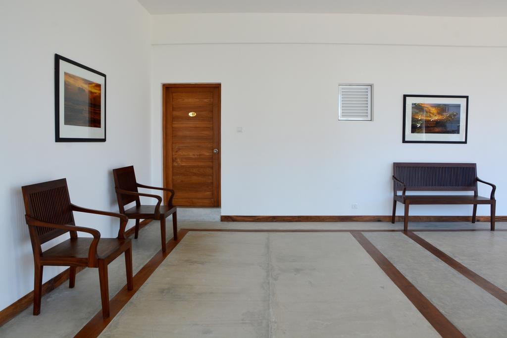 Refresh Hotel Hikkaduwa Εξωτερικό φωτογραφία