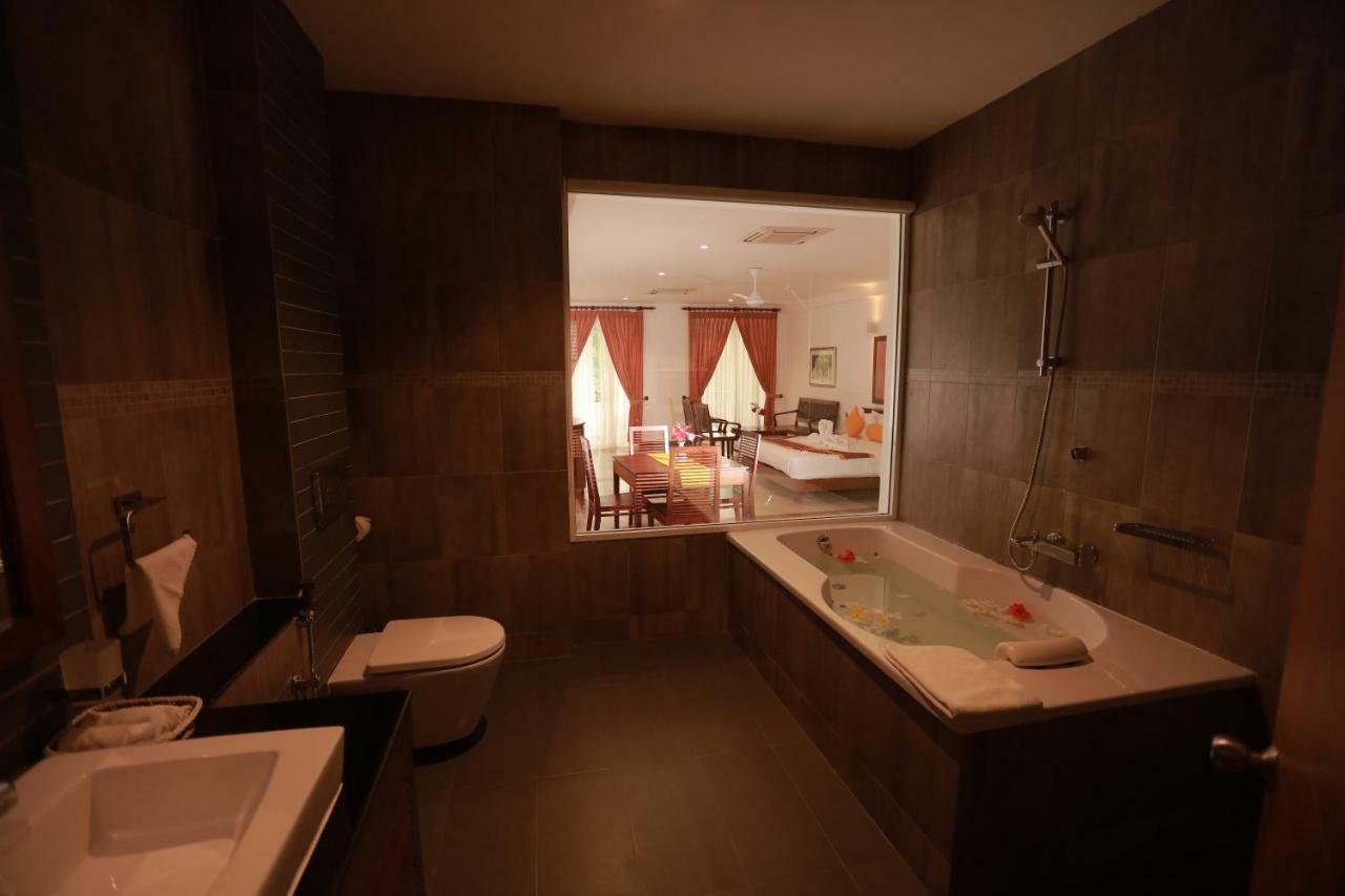 Refresh Hotel Hikkaduwa Εξωτερικό φωτογραφία